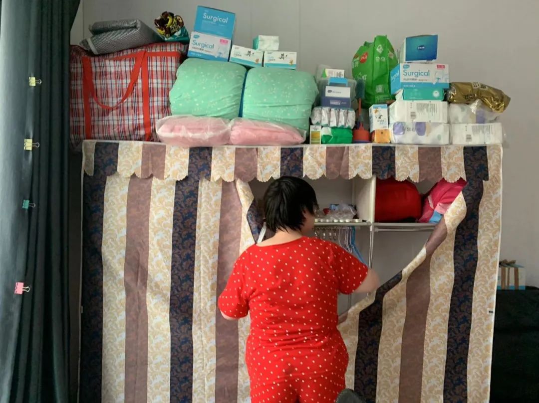 被食欲诅咒的孩子们:永远吃不饱,一直到死