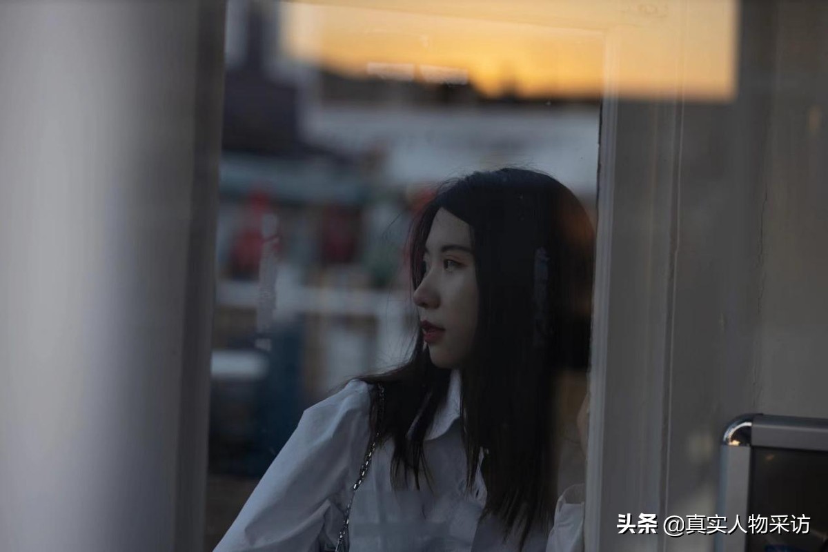 女生15岁留学加拿大被寄宿家庭坑,加拿大低龄孩子寄宿家庭真实感受