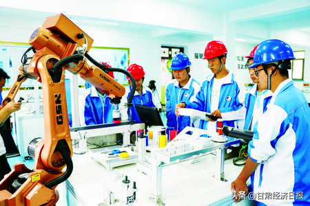 高职院校传承工匠精神,中等职业学校工匠精神传承