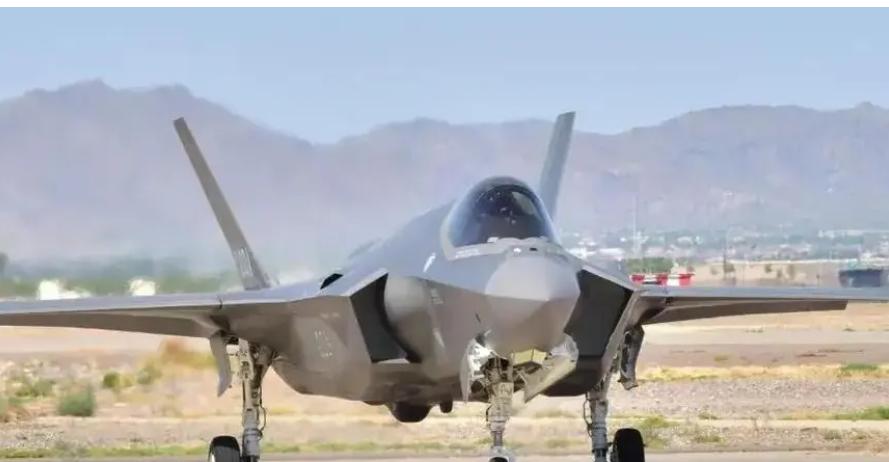 美国最新六代战机,美国六代战机的最新消息