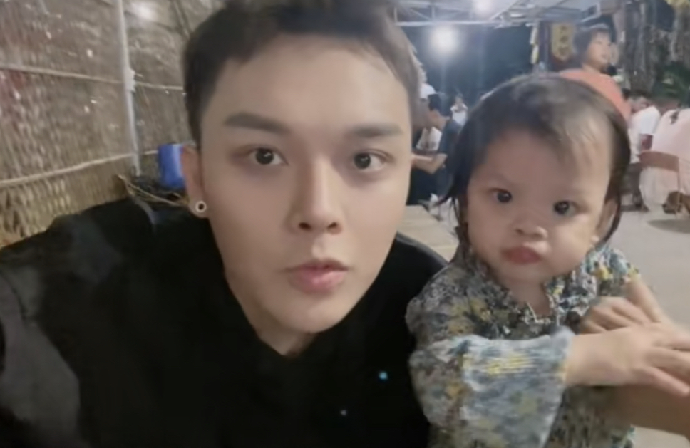 小猪先生晒兜儿以前的照片,小猪先生兜儿夫妇证件照