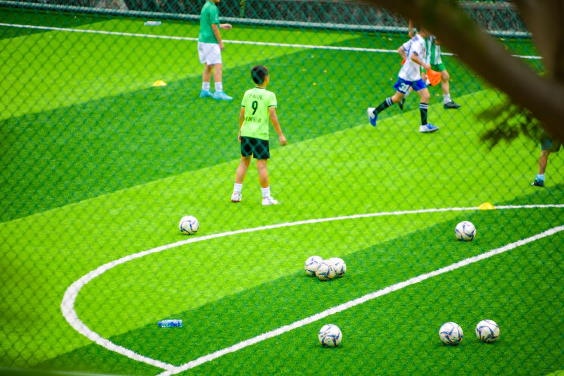 秋高气爽运动真好,秋高气爽适合户外活动