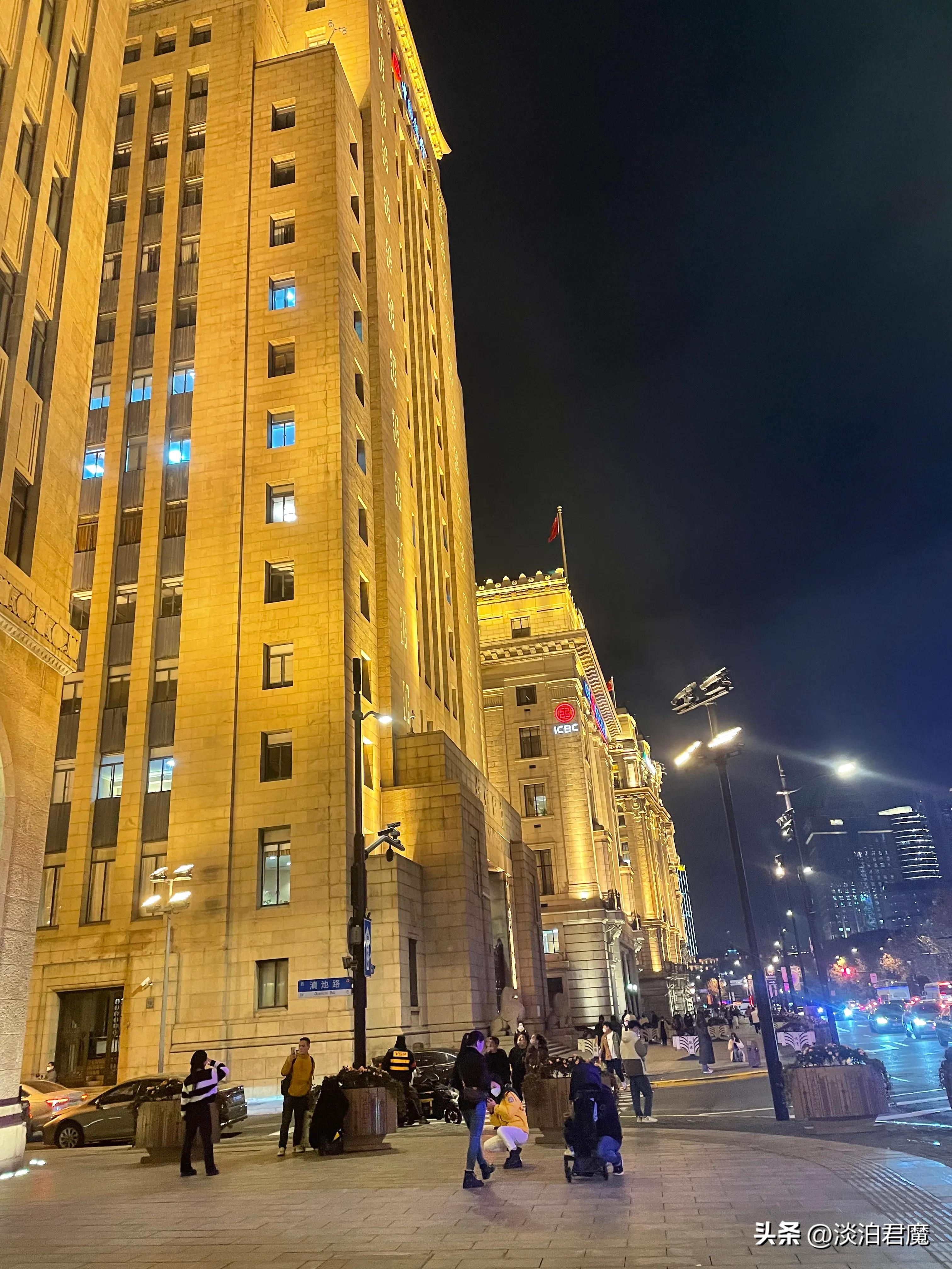 灯光璀璨夜上海,上海灯光星辰