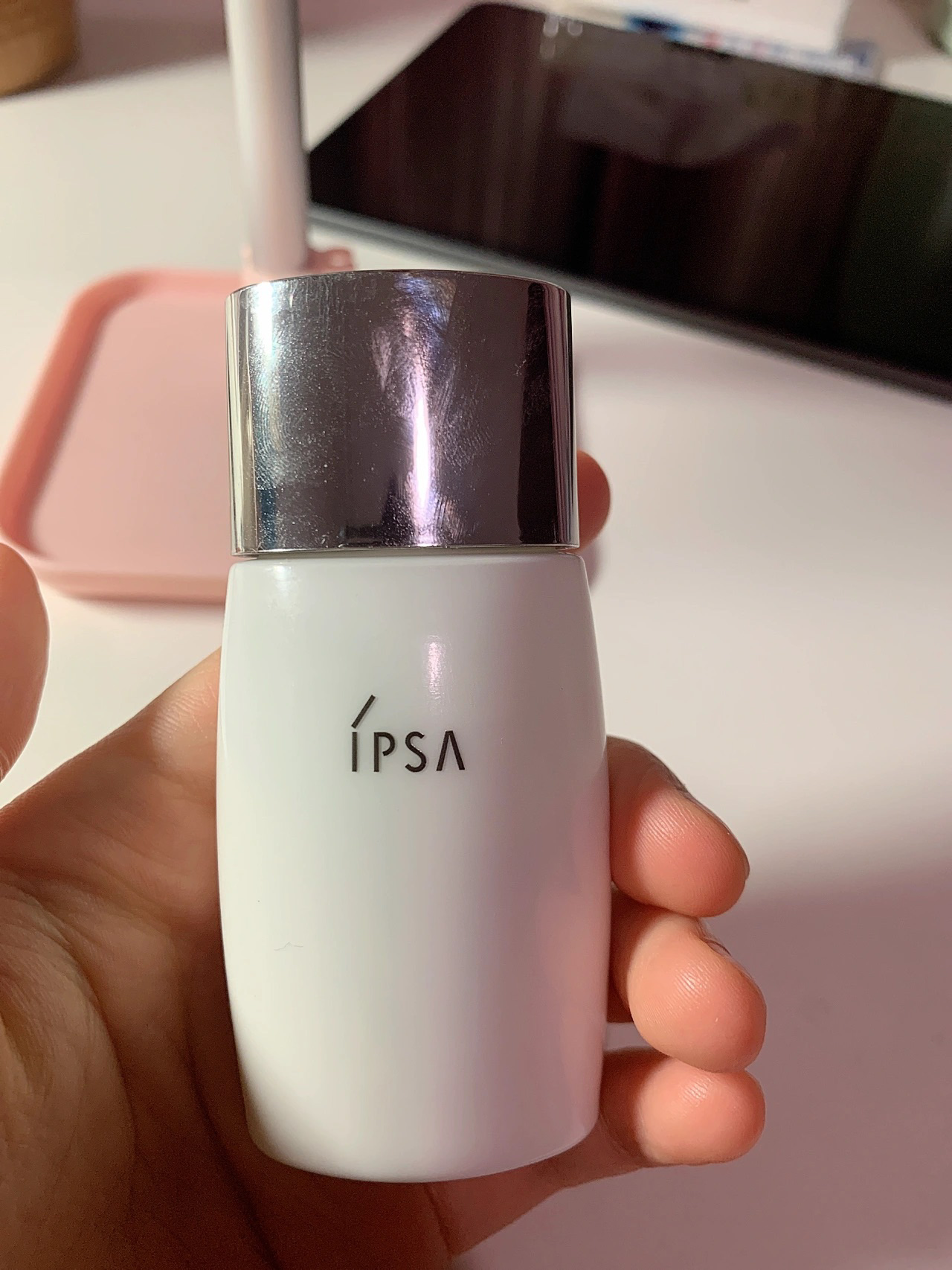 好用的隔离防晒霜公认最好用,不油腻的防晒霜推荐