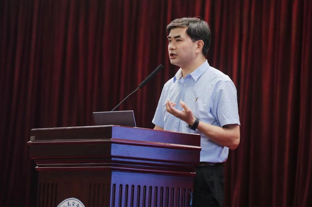 随县炎帝学校团队赴北京参会纪实