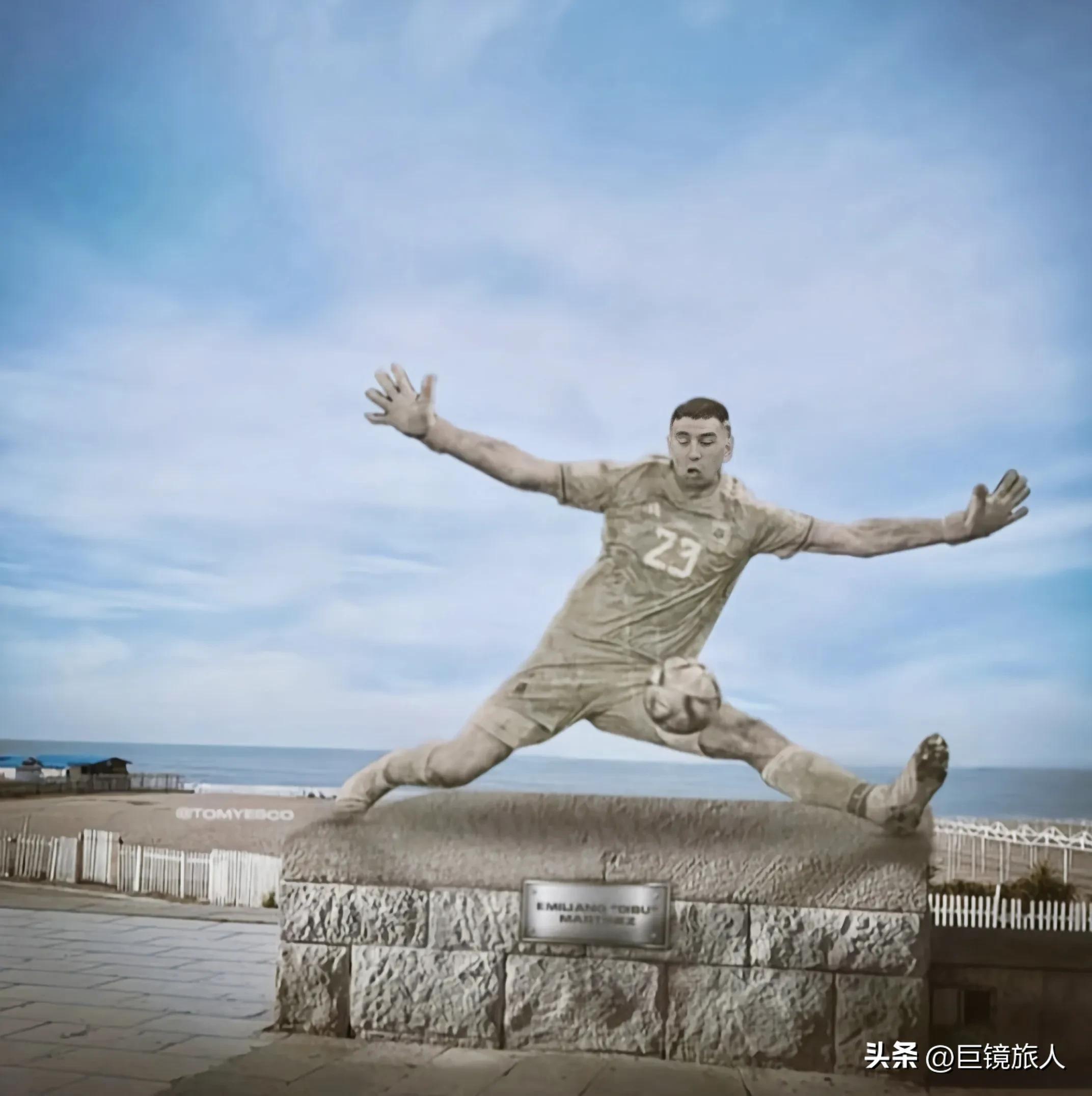 马丁内斯和布冯神奇扑救,布冯vs马丁内斯谁更厉害