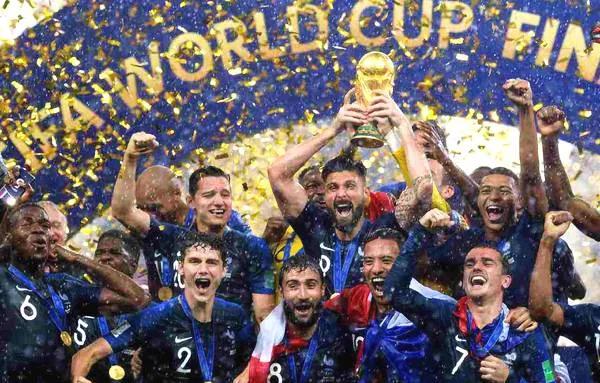 世界足球排名垫底的国家的比赛,世界足坛历史地位前10排名