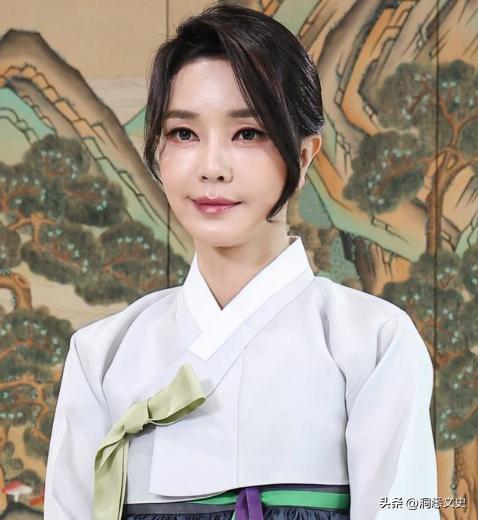 韩国第一夫人金建希体重身高,韩国第一夫人金建希家世如何