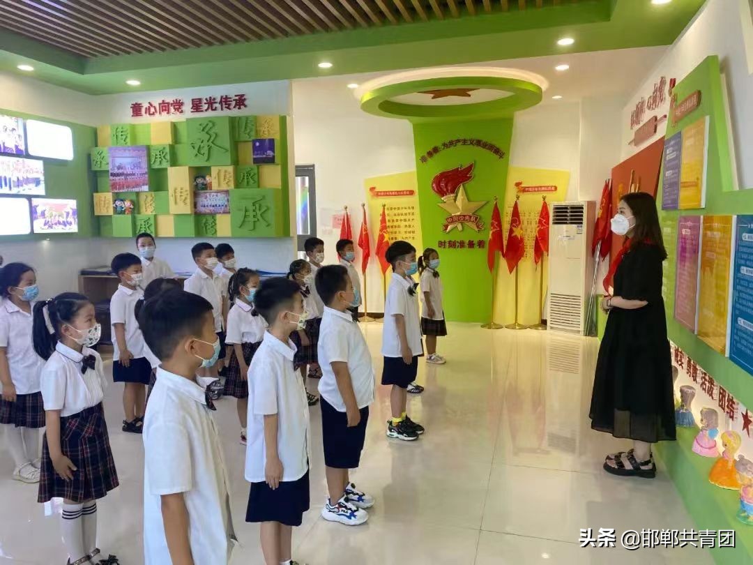 奋斗者正青春|经开区世纪路小学周冉——扎根辅导员坚守红色精神引领人