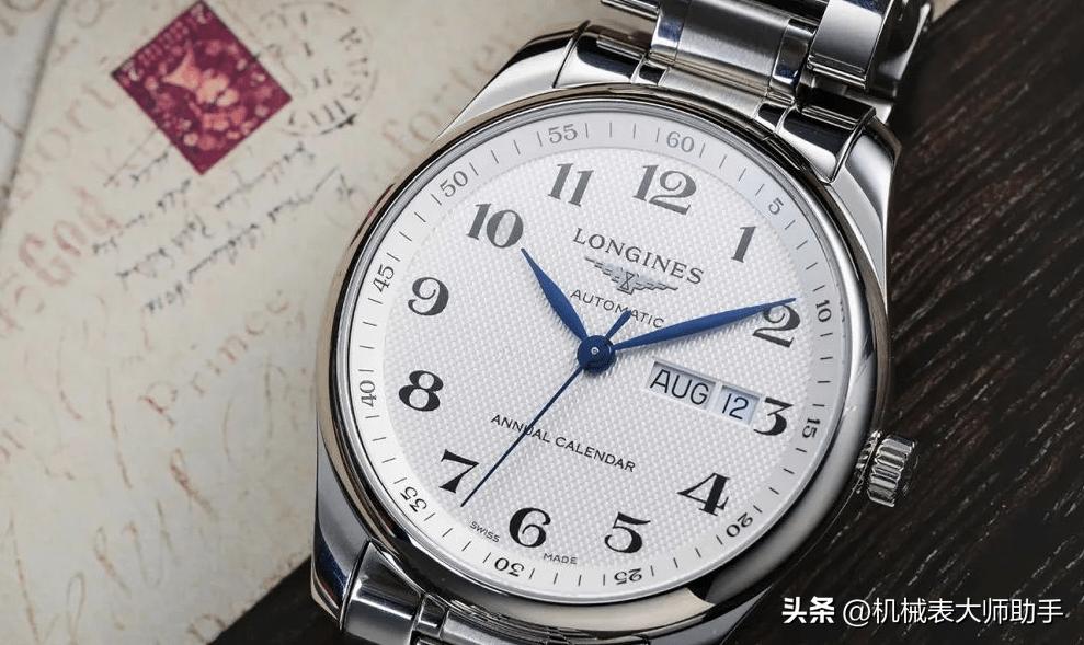 西铁城哪款手表适合40岁男人佩戴,不同价位推荐手表品牌