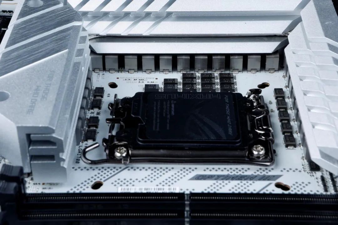 rogz790apex涓绘澘璇勬祴,rogmaximusz790绯诲垪娴嬭瘎