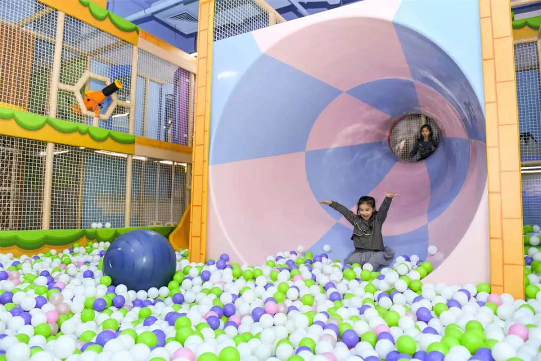 广州钧明欢乐世界好玩吗,广州钧明欢乐世界广场