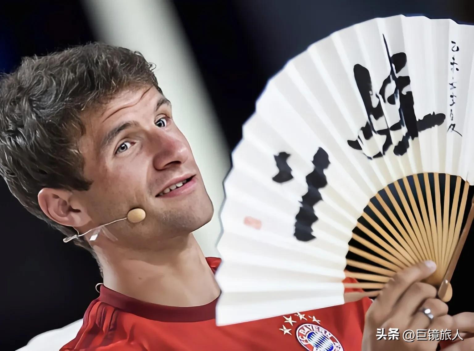 穆勒超远距离射门,穆勒狗刨