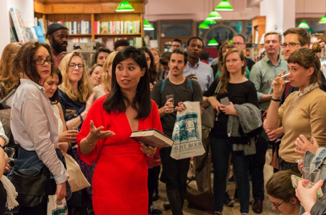 08年,29岁华裔女作家被15岁男孩侵犯,对方律师却称:她先*引勾**的