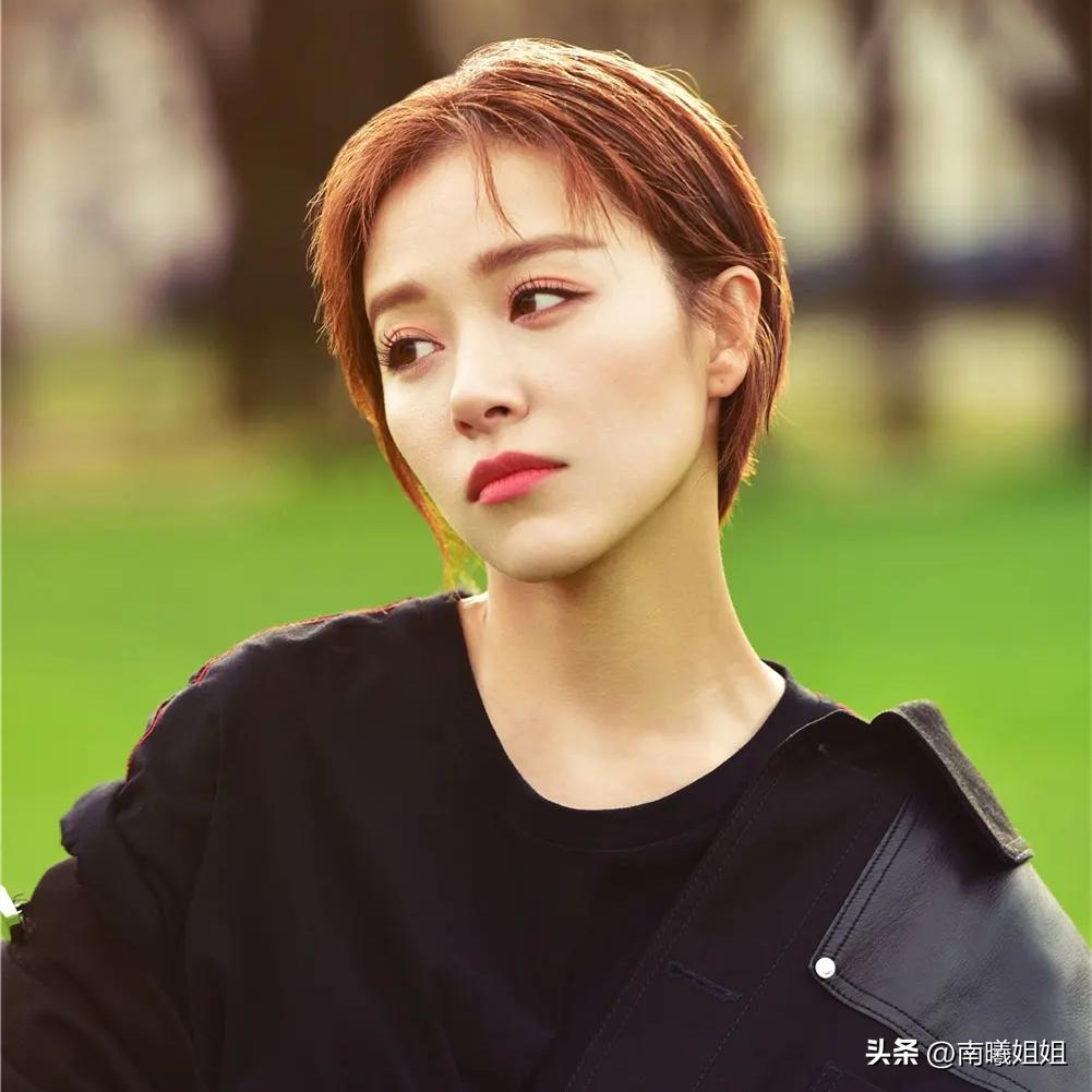 今年最流行的发型圆脸,发量少的过肩发型怎么扎好看圆脸