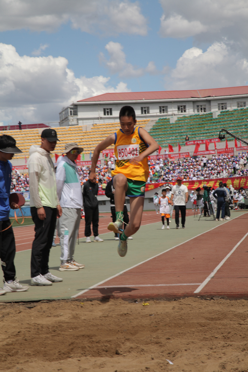 攀登吧少年,2022奔跑吧少年田径黑龙江