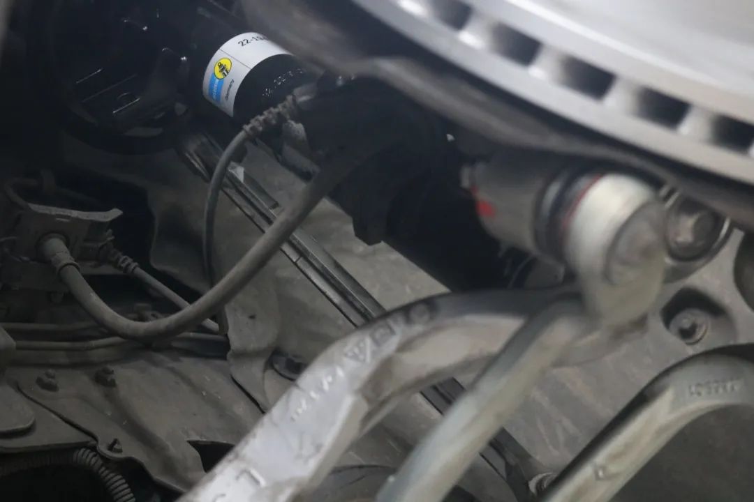 情怀老旧汽车翻新修复,情怀老车翻新修复骐达