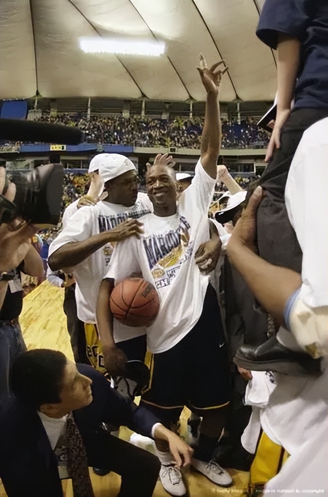 热火第一球星叫什么,热火队史第一人是詹姆斯吗