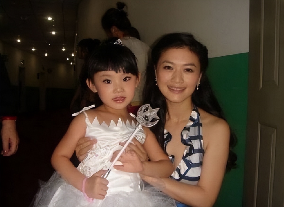 田海蓉经历亲人离世,田海蓉参加徐明的葬礼了吗