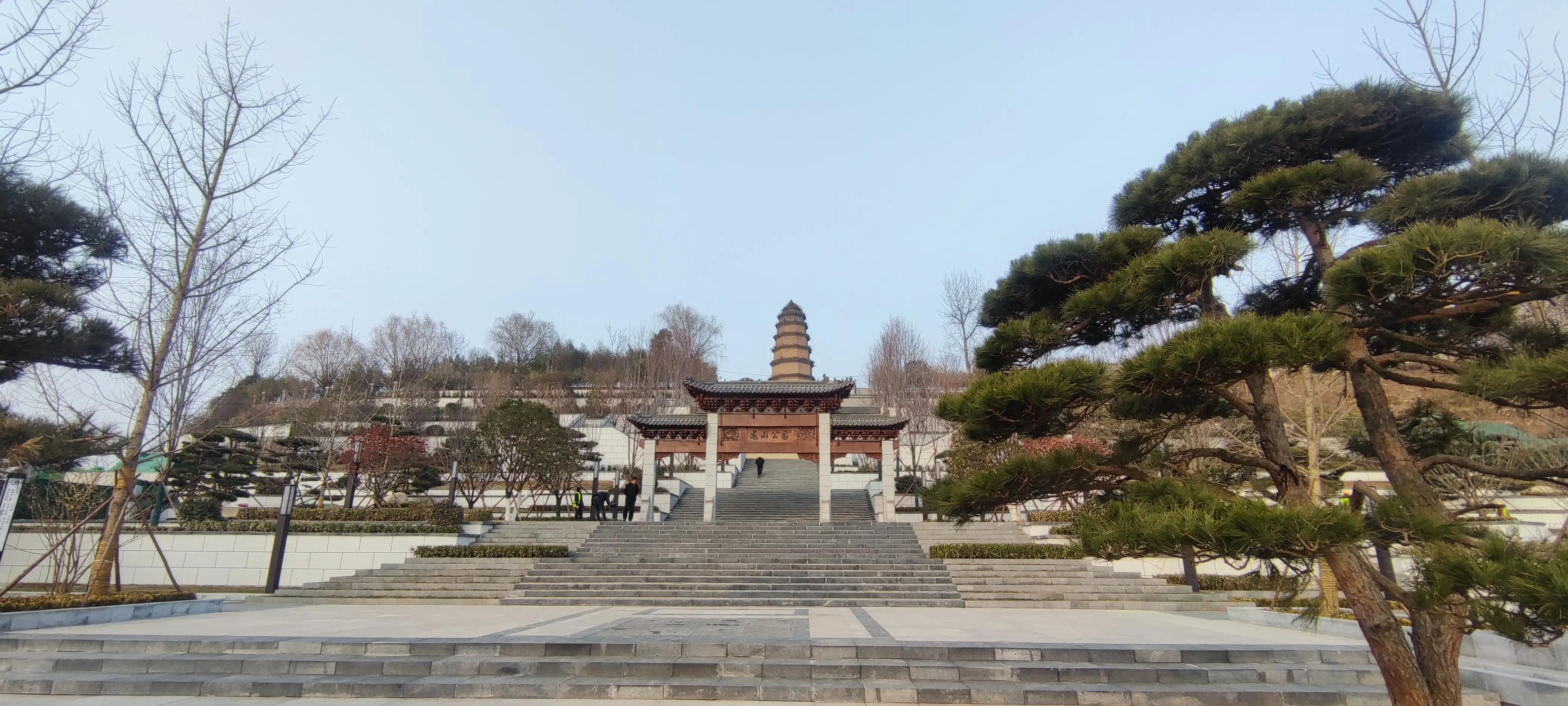 龙山公园攻略,龙山公园一日游