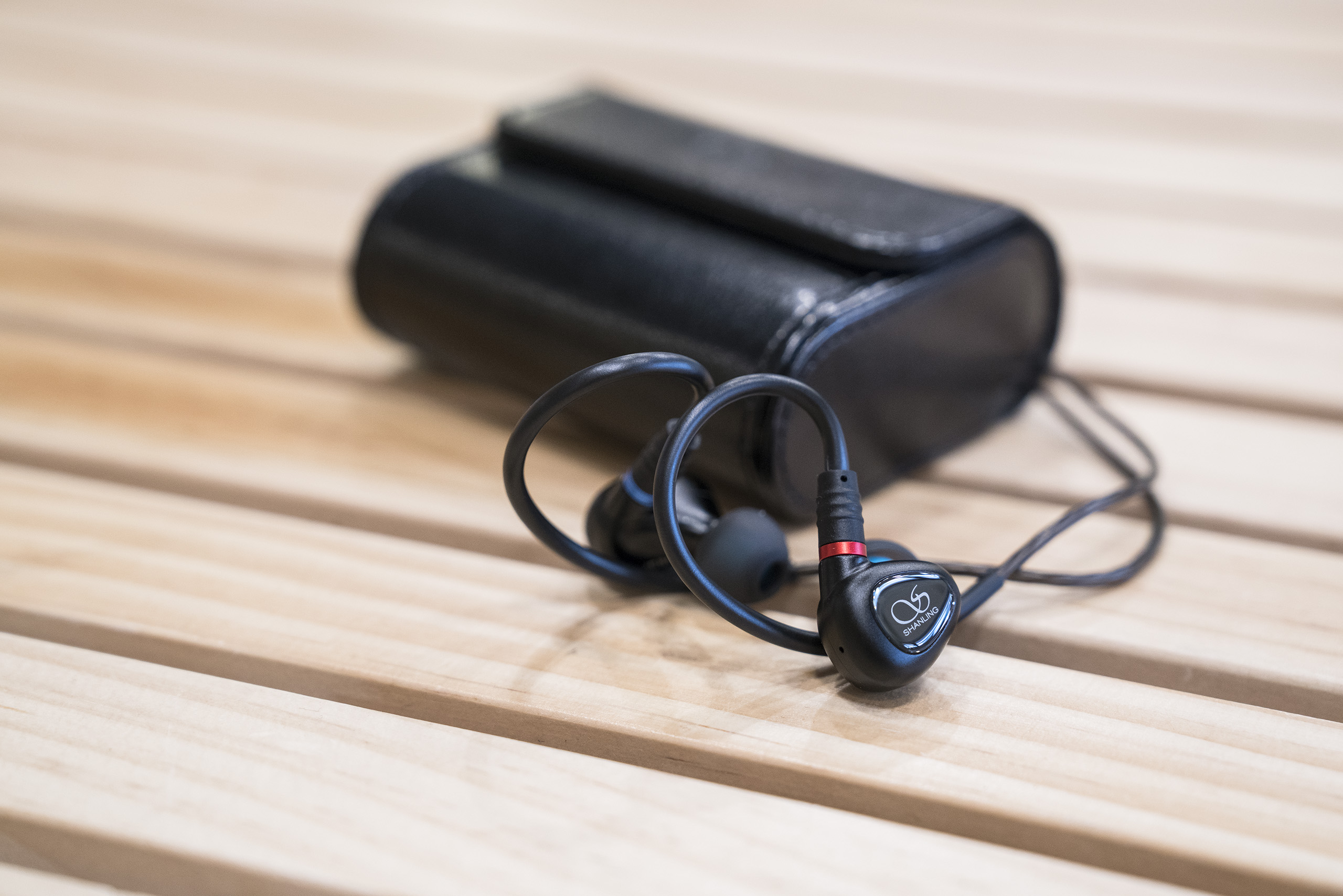 #巡洋笔记#千元内随身耳机推荐：要好听，更要性价比