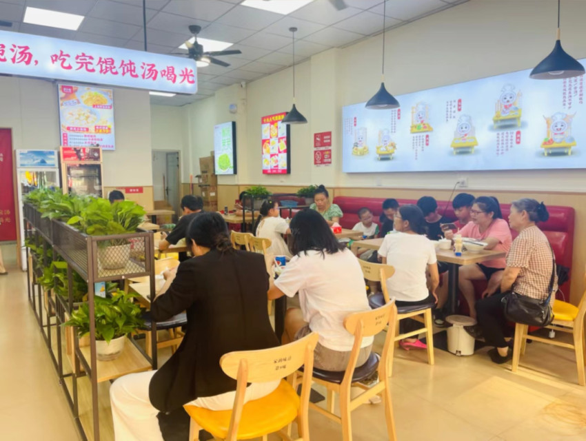 如何选择一个餐饮加盟品牌,2021特色餐饮加盟品牌十大排行榜