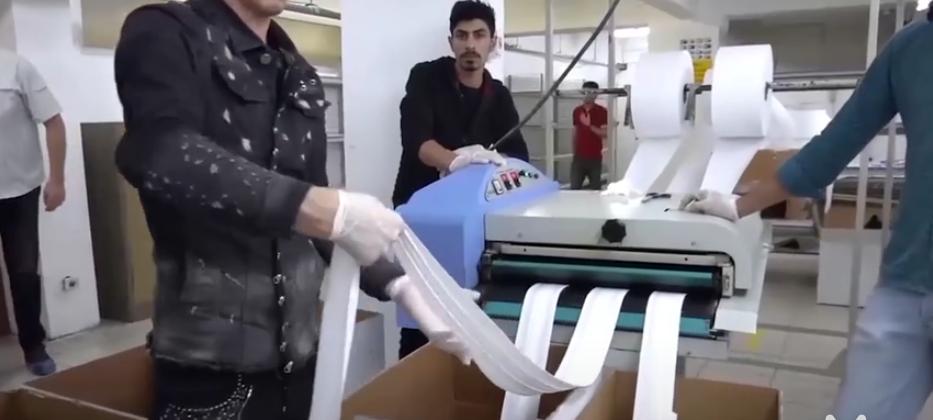 雇*火军**商当保镖，单笔订单上亿！广东小伙出国买口罩，只为赚钱？