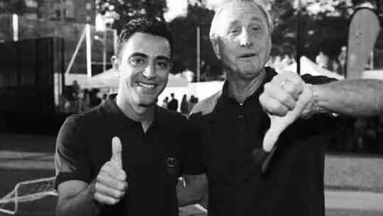 足球教父克鲁伊夫传奇一生,足球教父克鲁伊夫纪录片