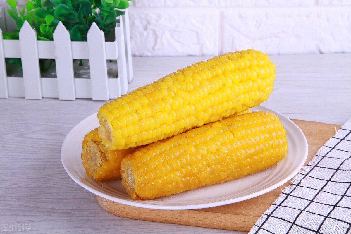 换季避免起痘快来试试这个方法,夏季超实用防痘9妙招