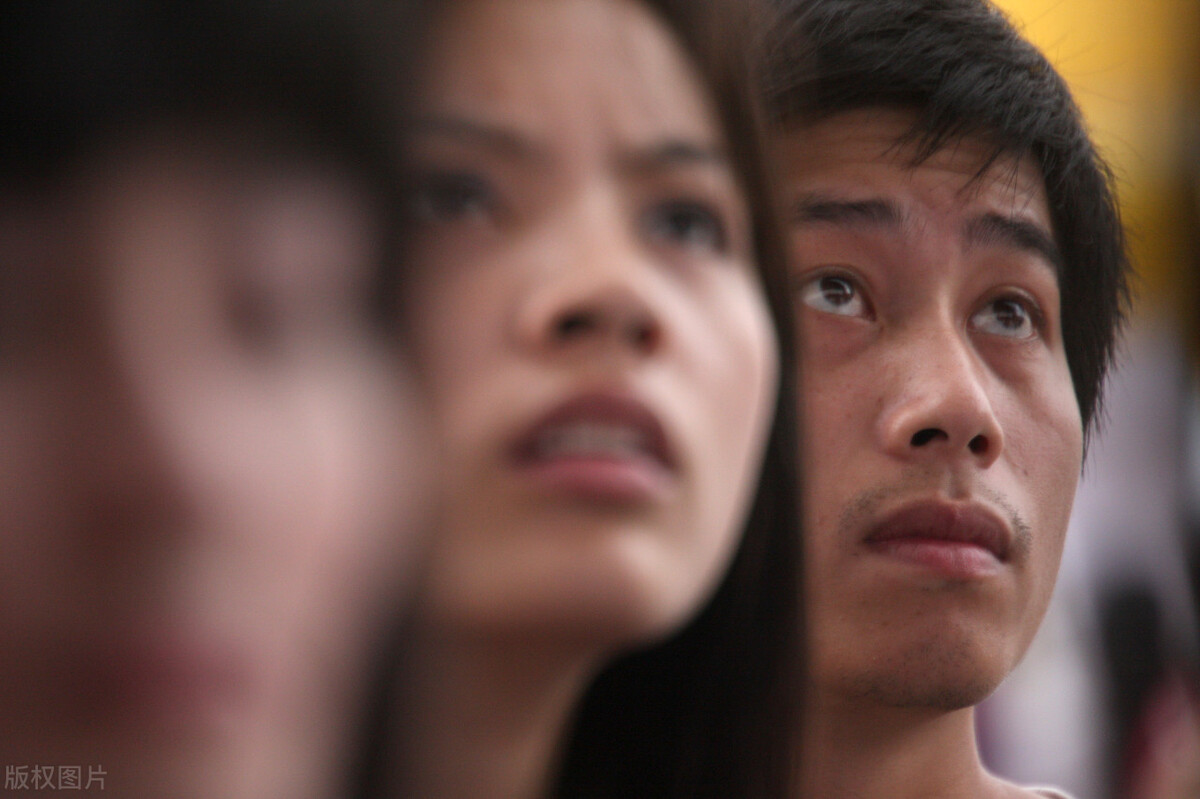 就业难背景下大学生的择业观,大学生应如何正确择业就业