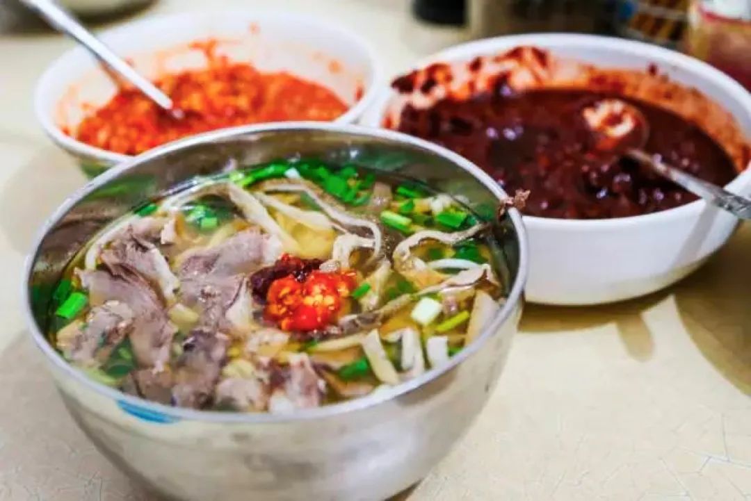 喜欢在这座江南城市里生活,非常喜欢这座自带浪漫的美丽城市