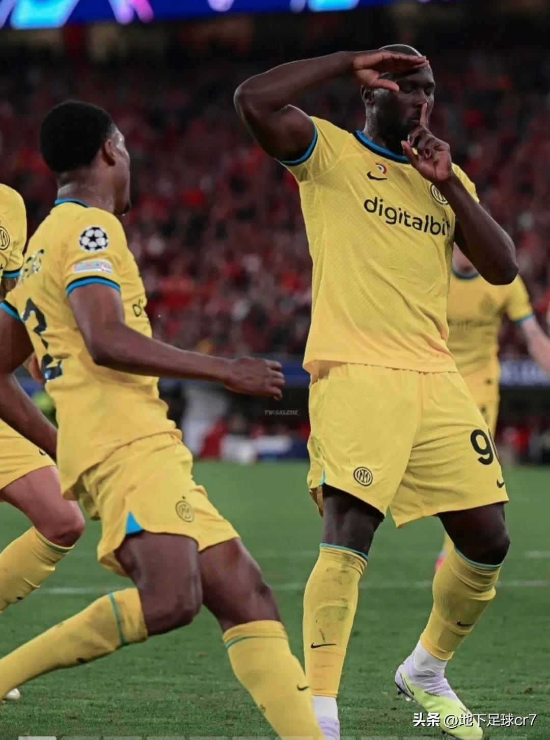 足坛当今10大神锋,足坛四大东邪