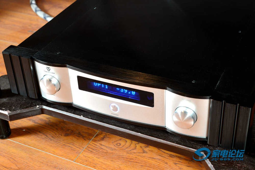 另类点音源发烧友的福音：德国AUDIUMComp5.2有源音箱