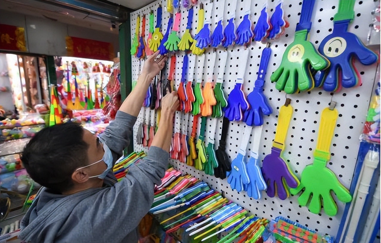 义乌最近最火爆的世界杯商品,世界杯掀起义乌生产热潮