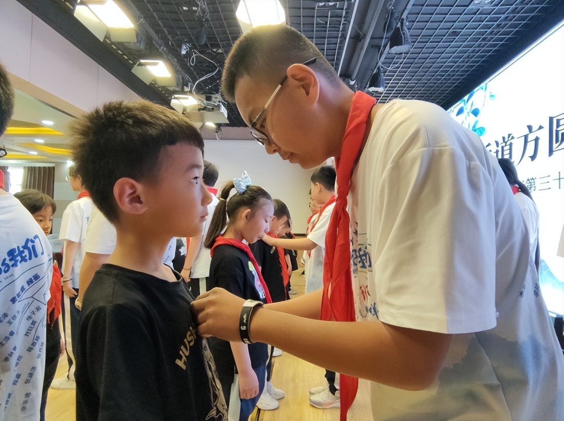 围棋授牌仪式,乌鲁木齐围棋特色的学校