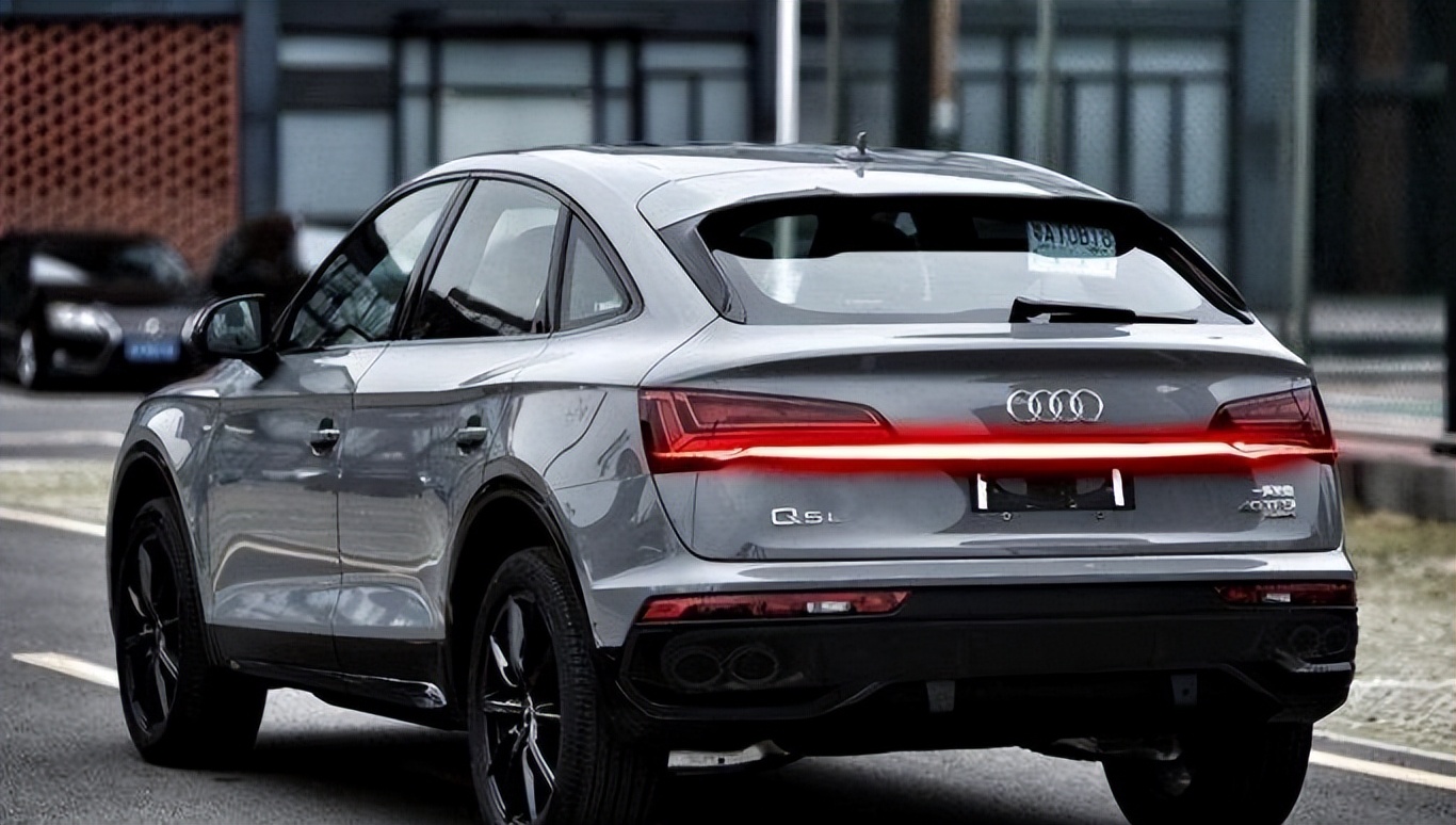 奥迪q5l年前买还是年后买更合算,奥迪q5l一年花费多少钱