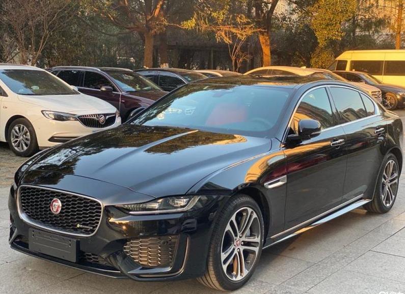 被国人捧红的三款“伪豪车”，国外销量低迷，国内争相购买