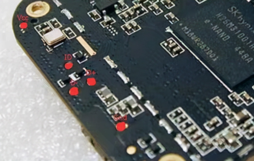 手机刷机和双清哪个更彻底,刷机的手机还能双清么