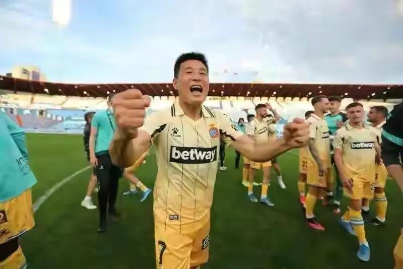 中超成都蓉城胜上海海港,中超上海海港将战广州城