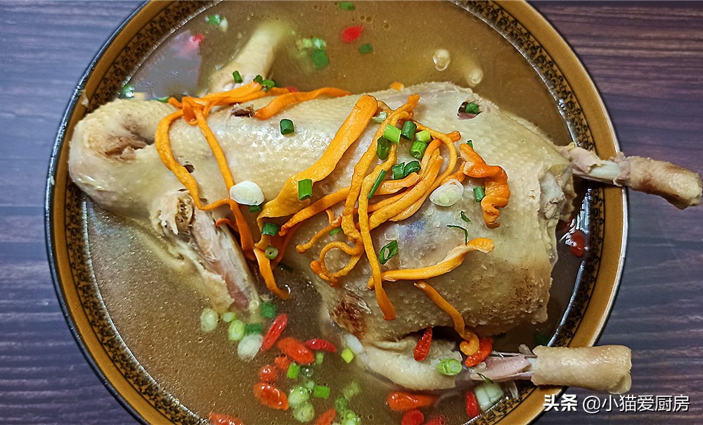虫草花炖鸡汤正宗做法,虫草花炖鸡汤怎样炖才能好吃