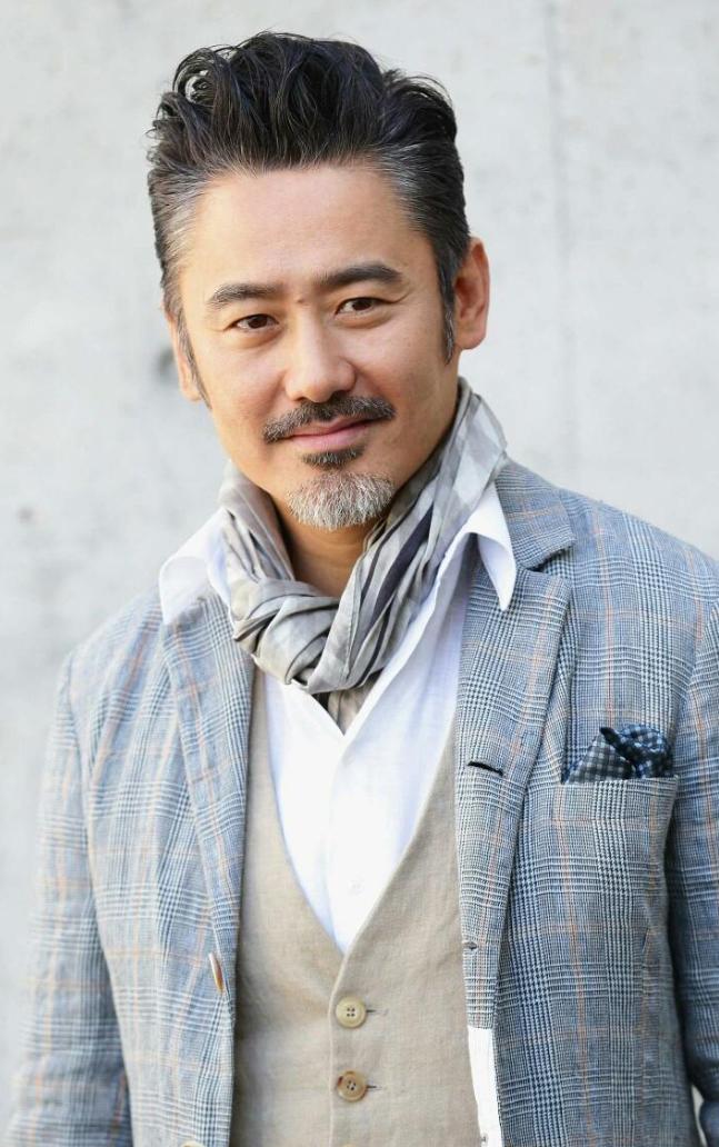 陈昱霖与吴秀波什么关系 (陈昱霖吴秀波现状如何)