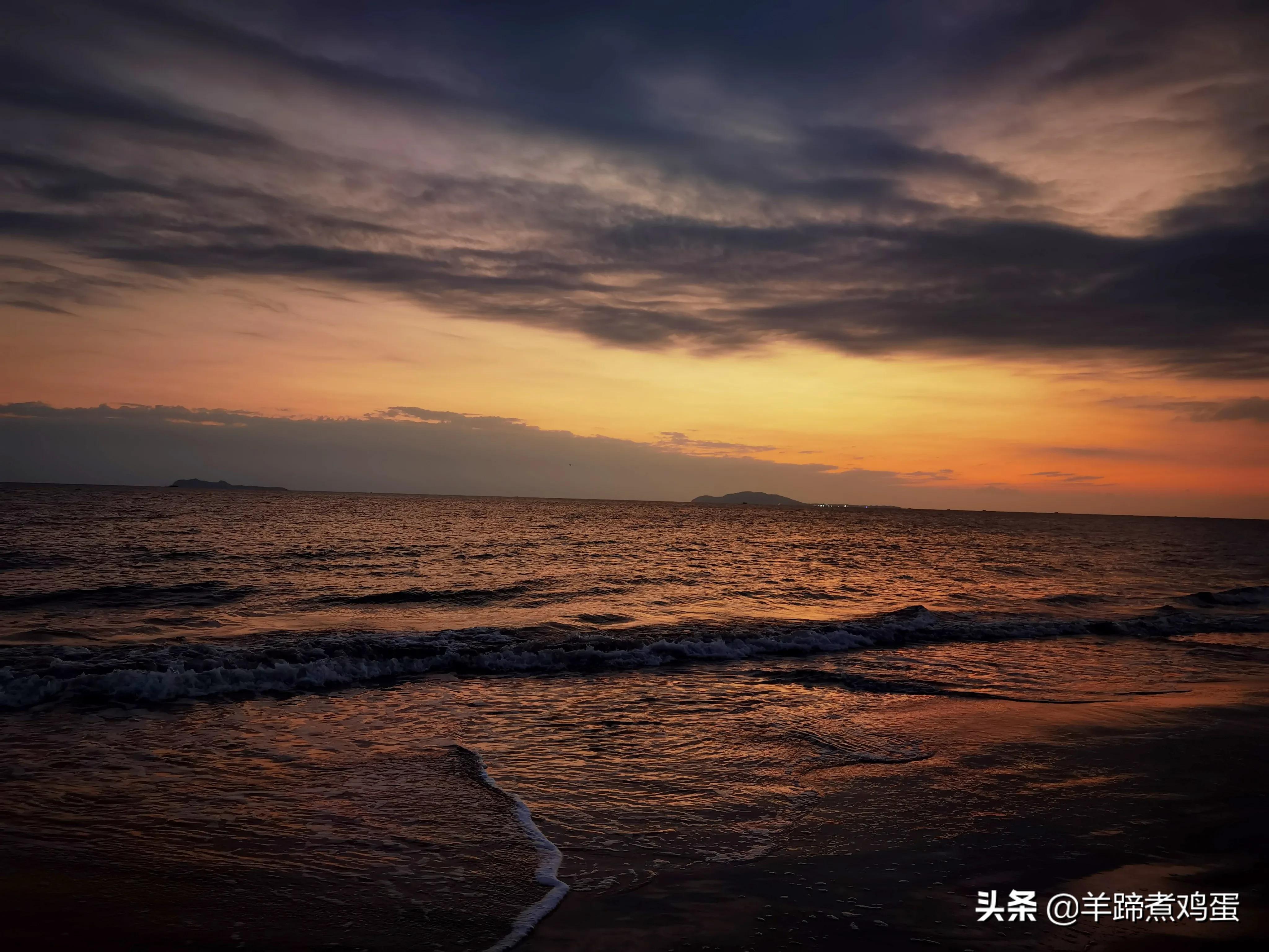 三亚椰梦长廊日落绝美,三亚湾椰梦长廊看夕阳最佳观赏点