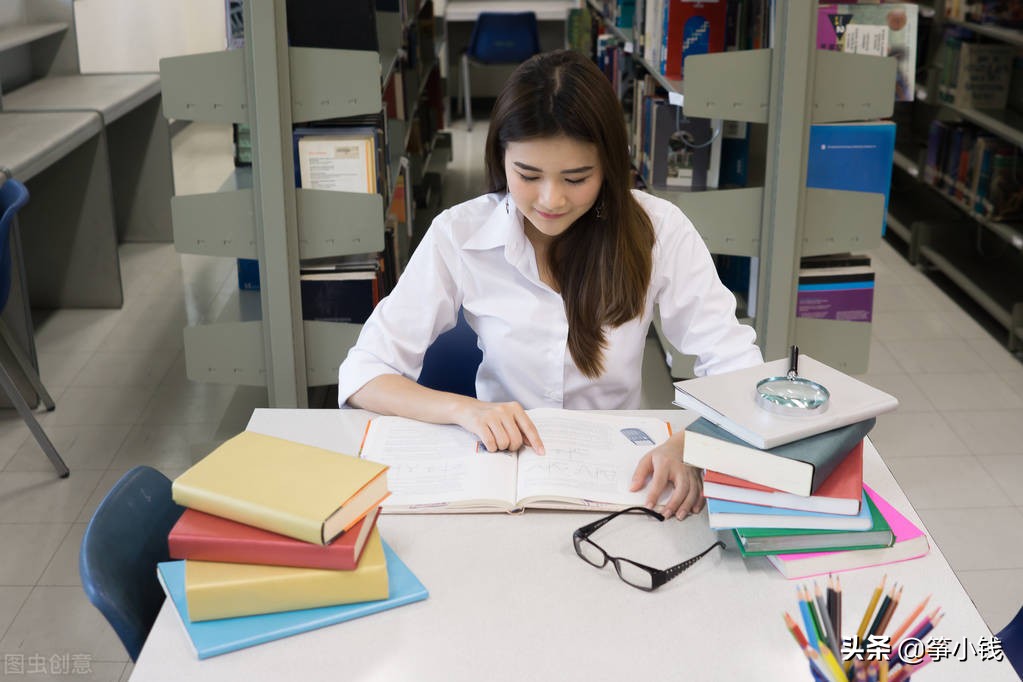 写作必备：卡片笔记法，让你言而有物，写作不再低效