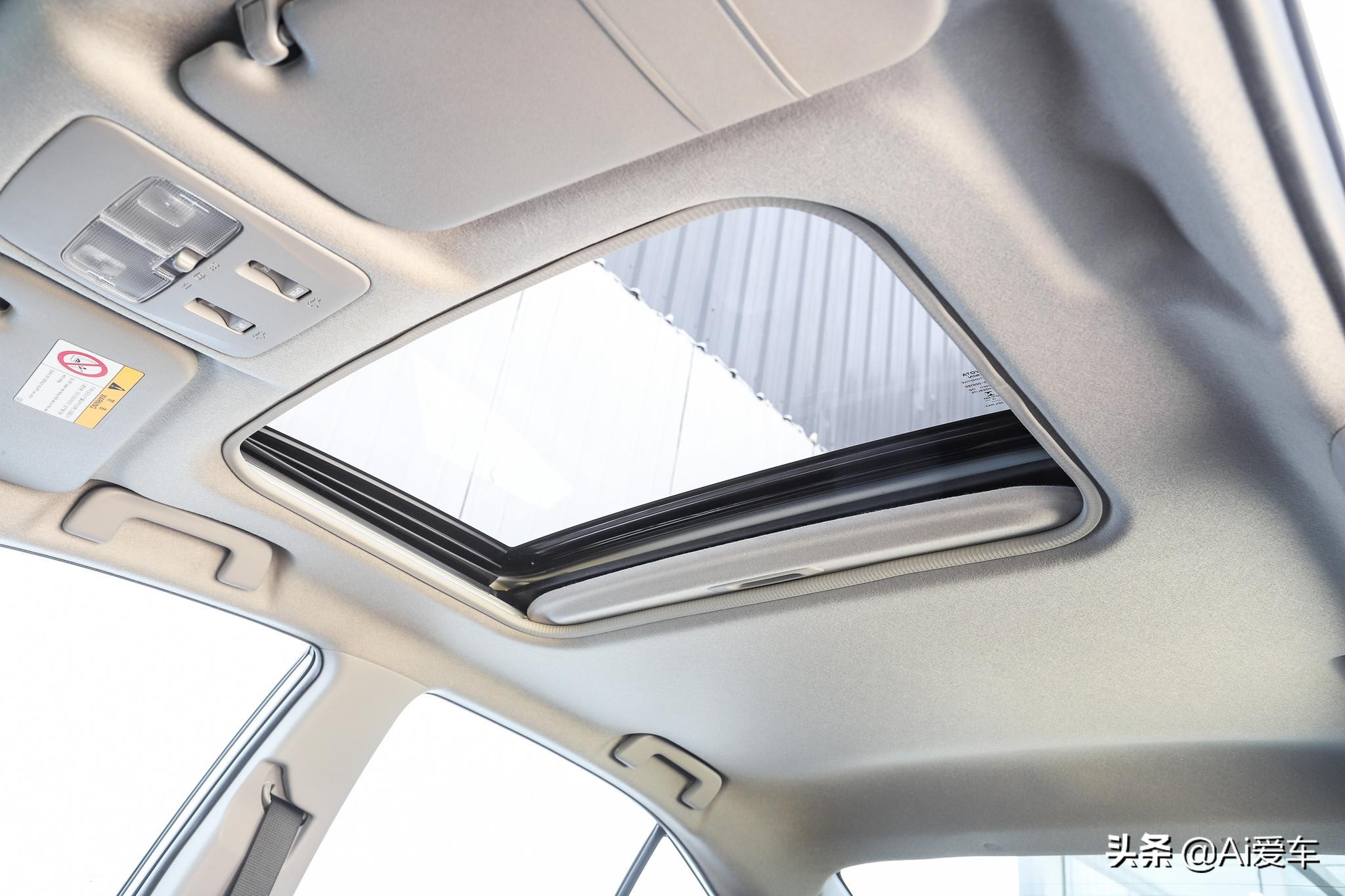 丰田最便宜的混动小型车,丰田全部车型及价格表威驰