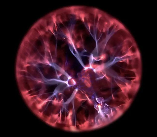 球形闪电是怎么形成的视频,球形闪电真实视频