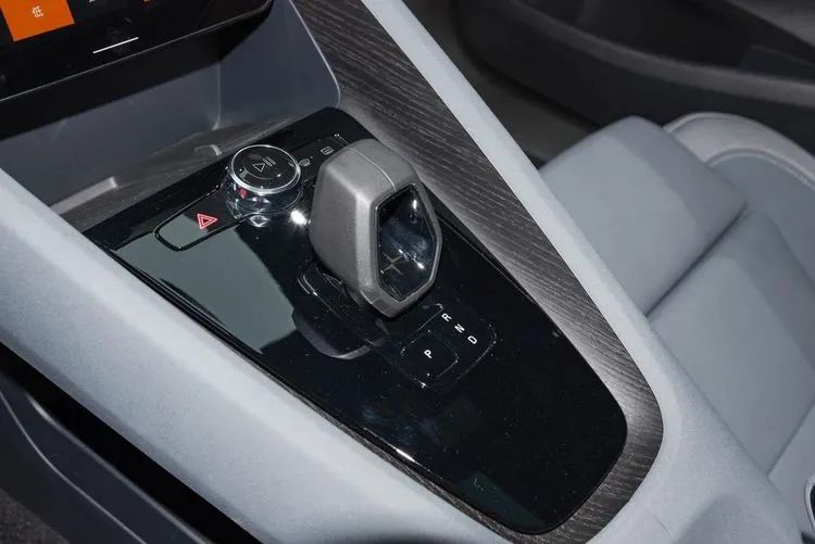 2022武汉车展，你想要的购车优惠，已经备好，记得先领门票