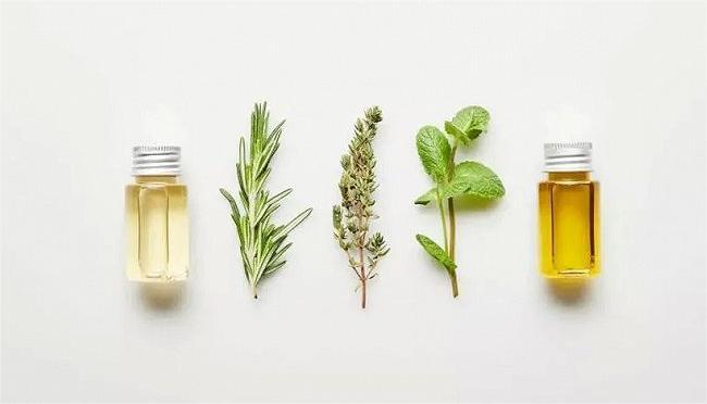 柏卡姿大马士革玫瑰纯露,大马士革玫瑰纯露保湿补水