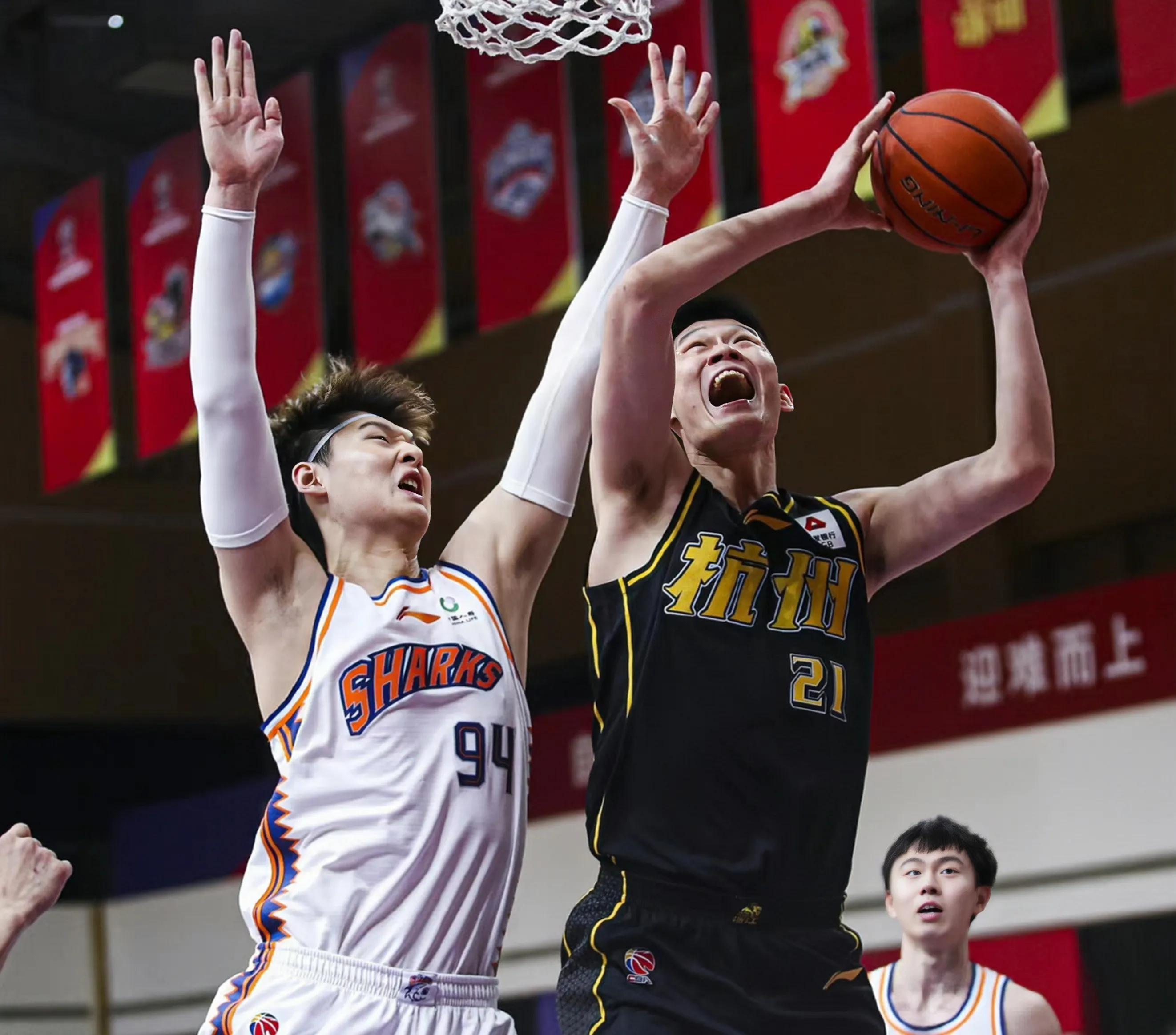 cba全明星技巧赛徐杰郭艾伦,2019cba总决赛徐杰连中三个三分球