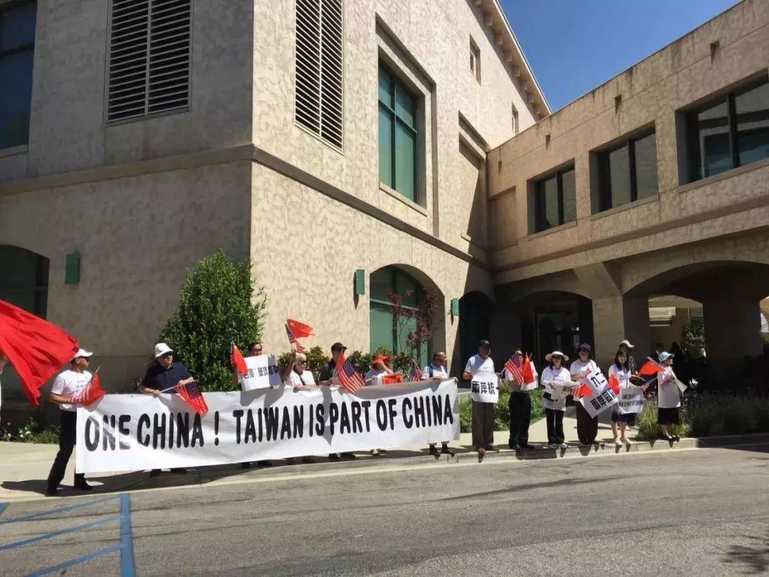 搞分裂的85度C，咋还在蹦跶呢？