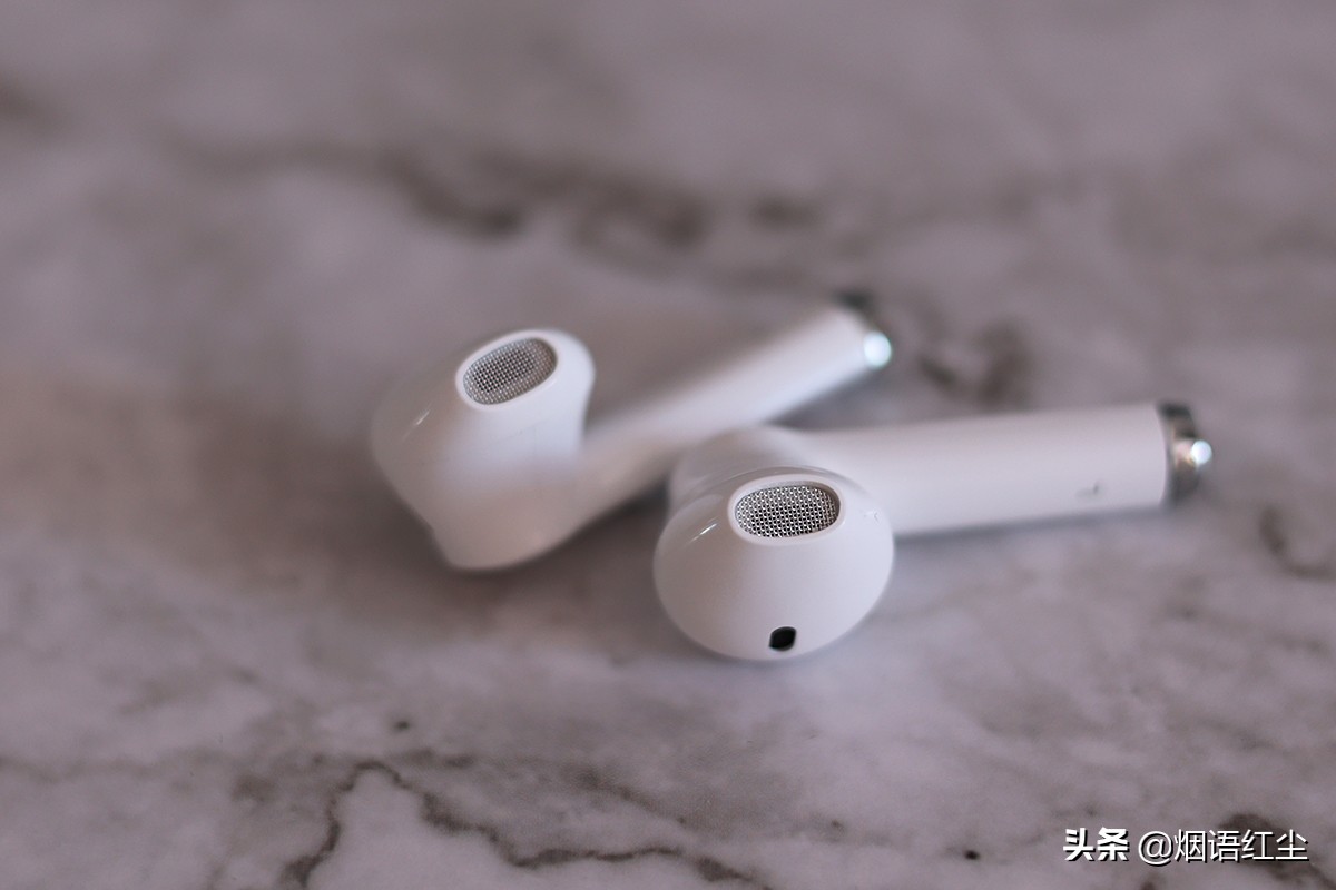 耳机无缝切换,两个耳机如何同时连接一部手机